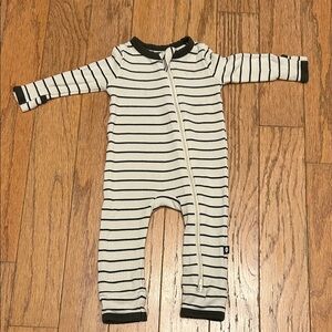Kyte BABY Green and Off-White Striped Footie